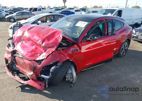 2023 Ford Mustang Mach-E Premium z USA, uszkodzony, nr VIN 3FMTK3R4XPMA88945